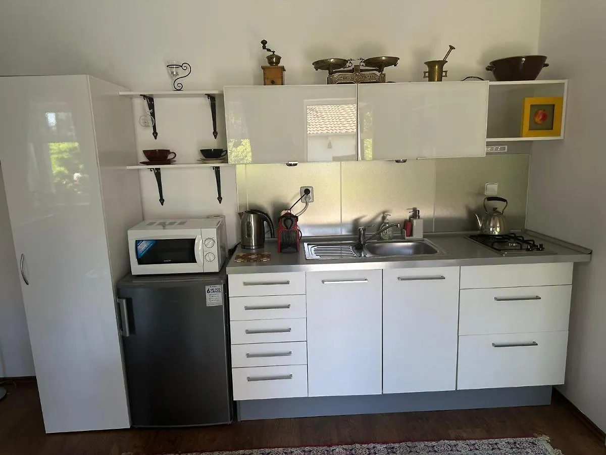 Apartman U Jezirka Velke Prilepy